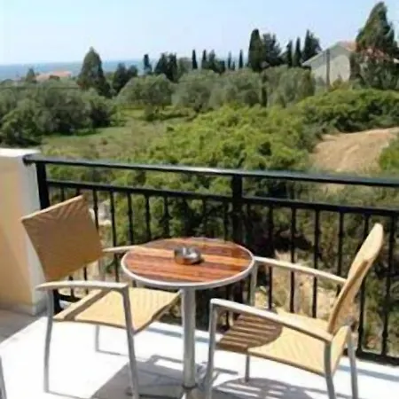 Barbara & Apart-hotel Svoronata