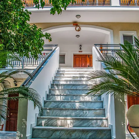 Barbara & Aparthotel 2*