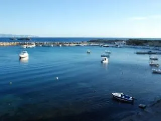 Barbara & 2* Svoronata