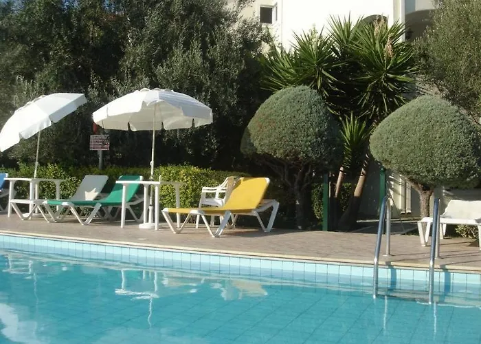 Lägenhetshotell Barbara & Svoronata